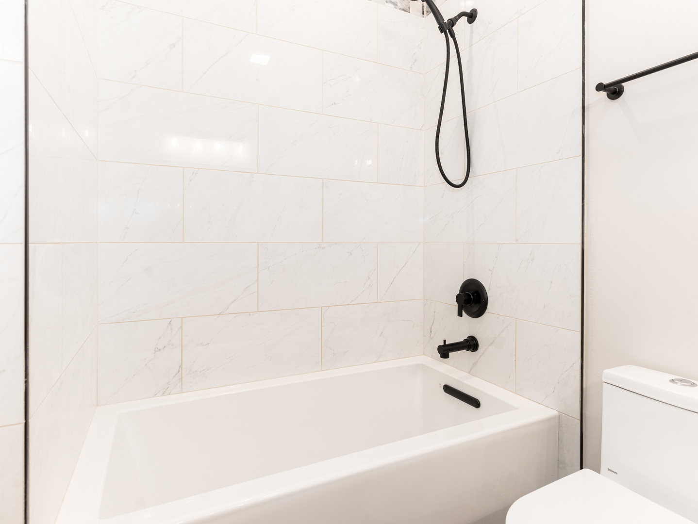 638 W 47th Street