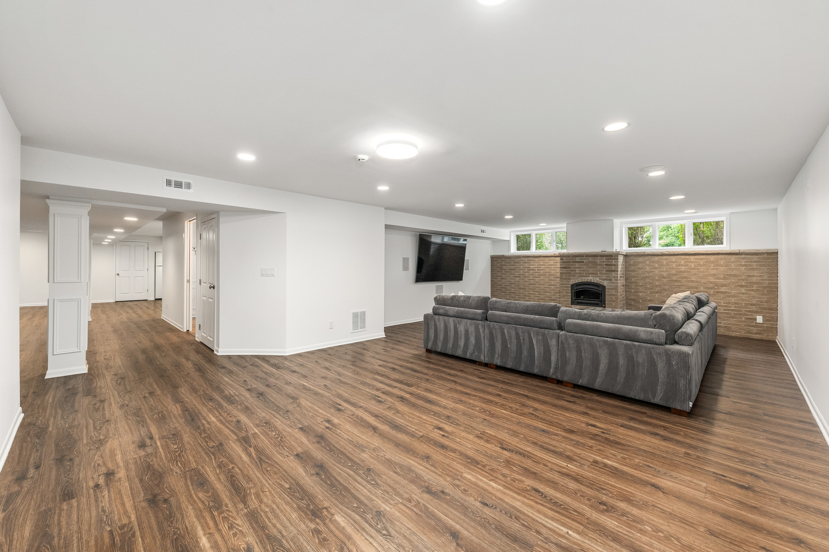 88 Riverwood Drive