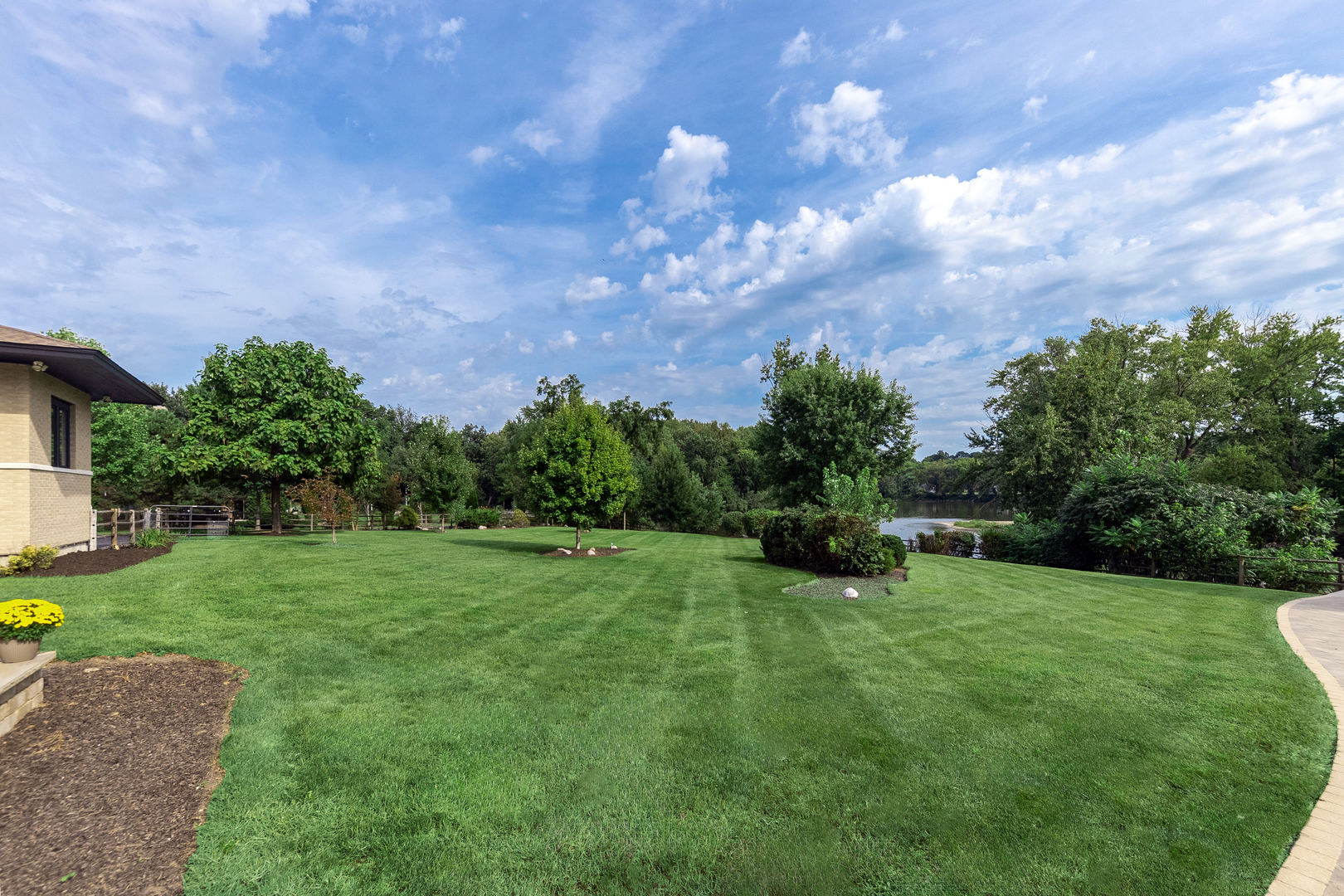 88 Riverwood Drive