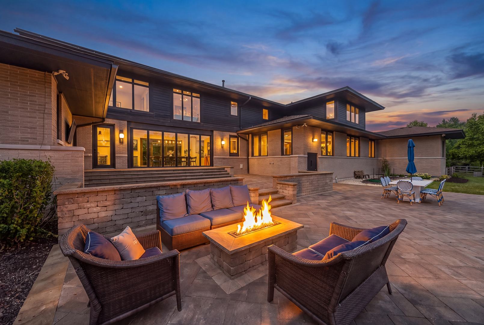 88 Riverwood Drive