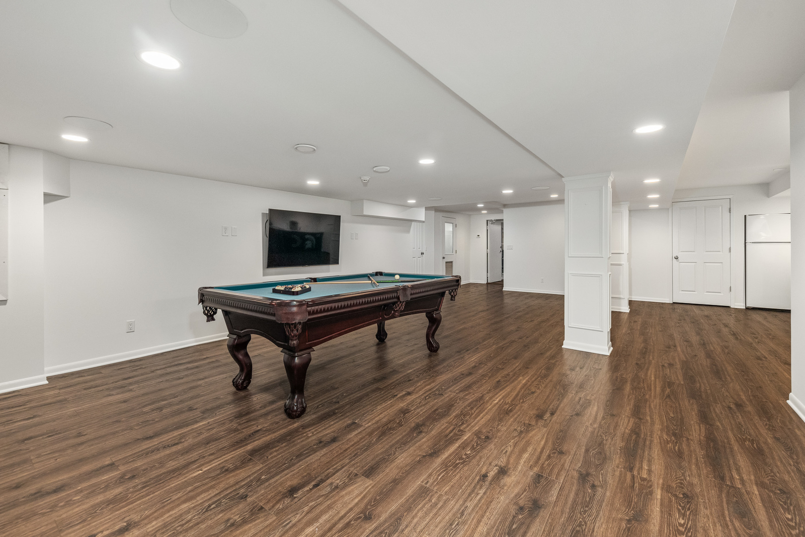 88 Riverwood Drive