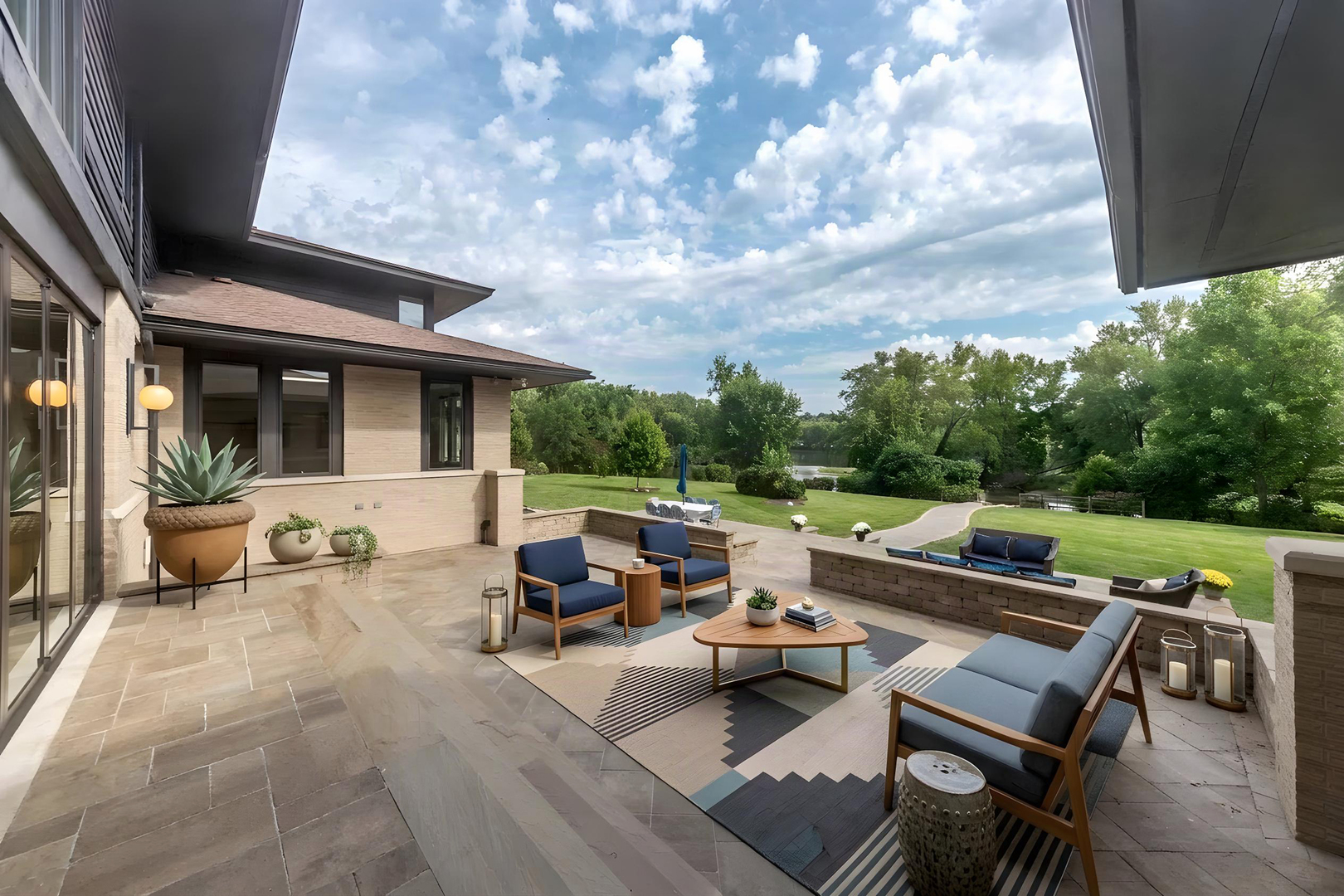 88 Riverwood Drive