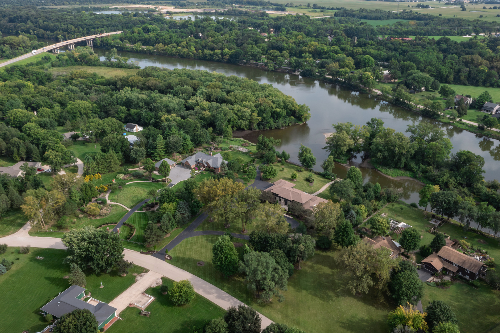 88 Riverwood Drive