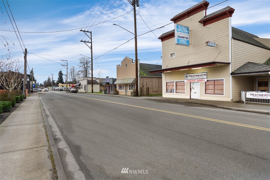 221 N Kentucky Avenue