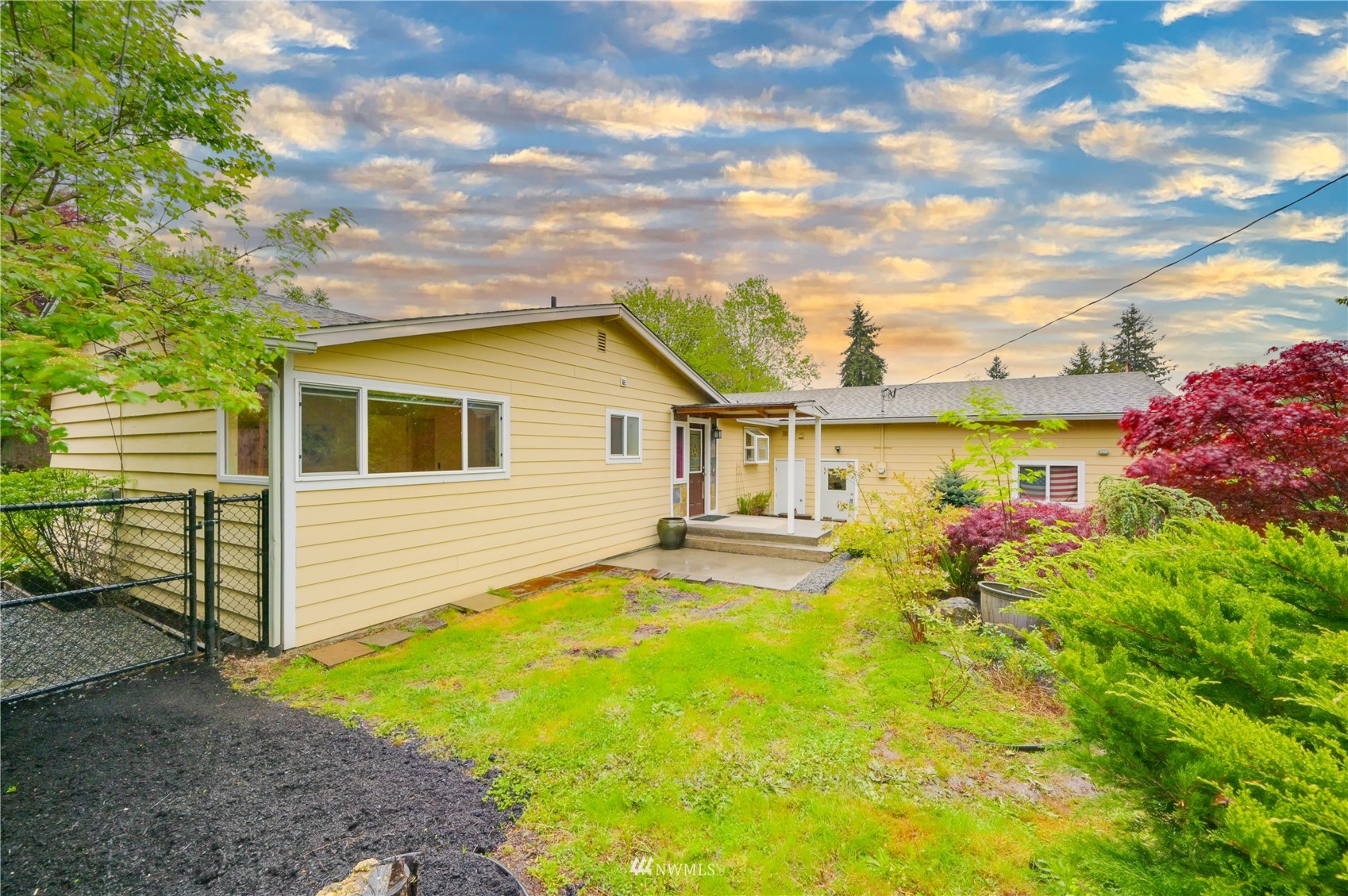 5540 NE 195th Street