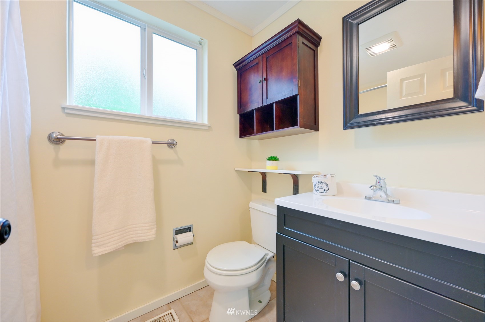 5540 NE 195th Street