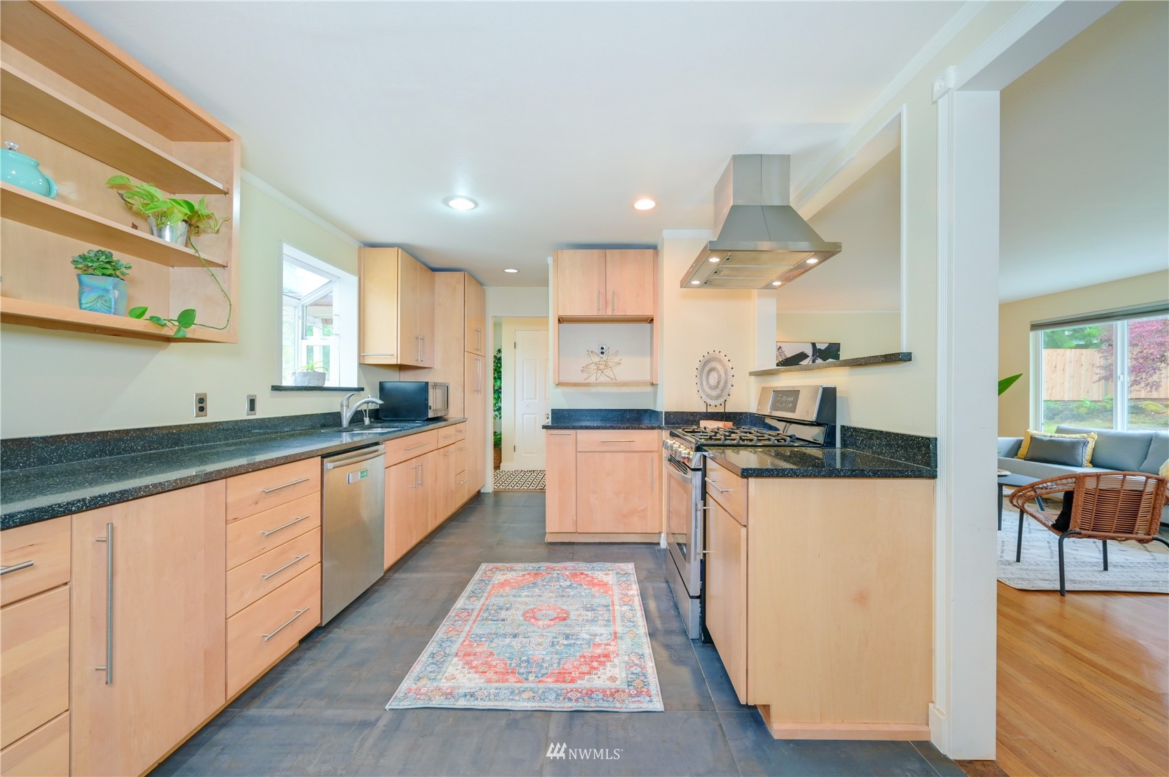 5540 NE 195th Street
