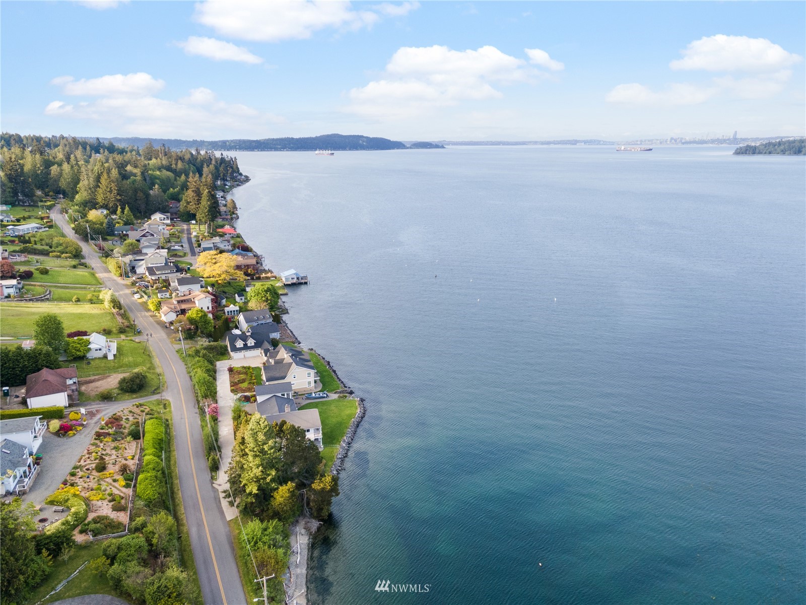 2032 Yukon Harbor Road SE
