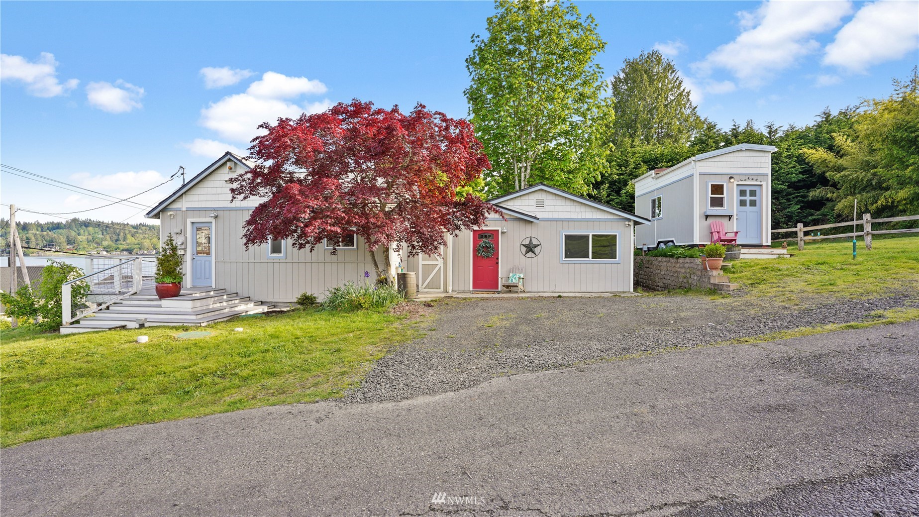 2032 Yukon Harbor Road SE