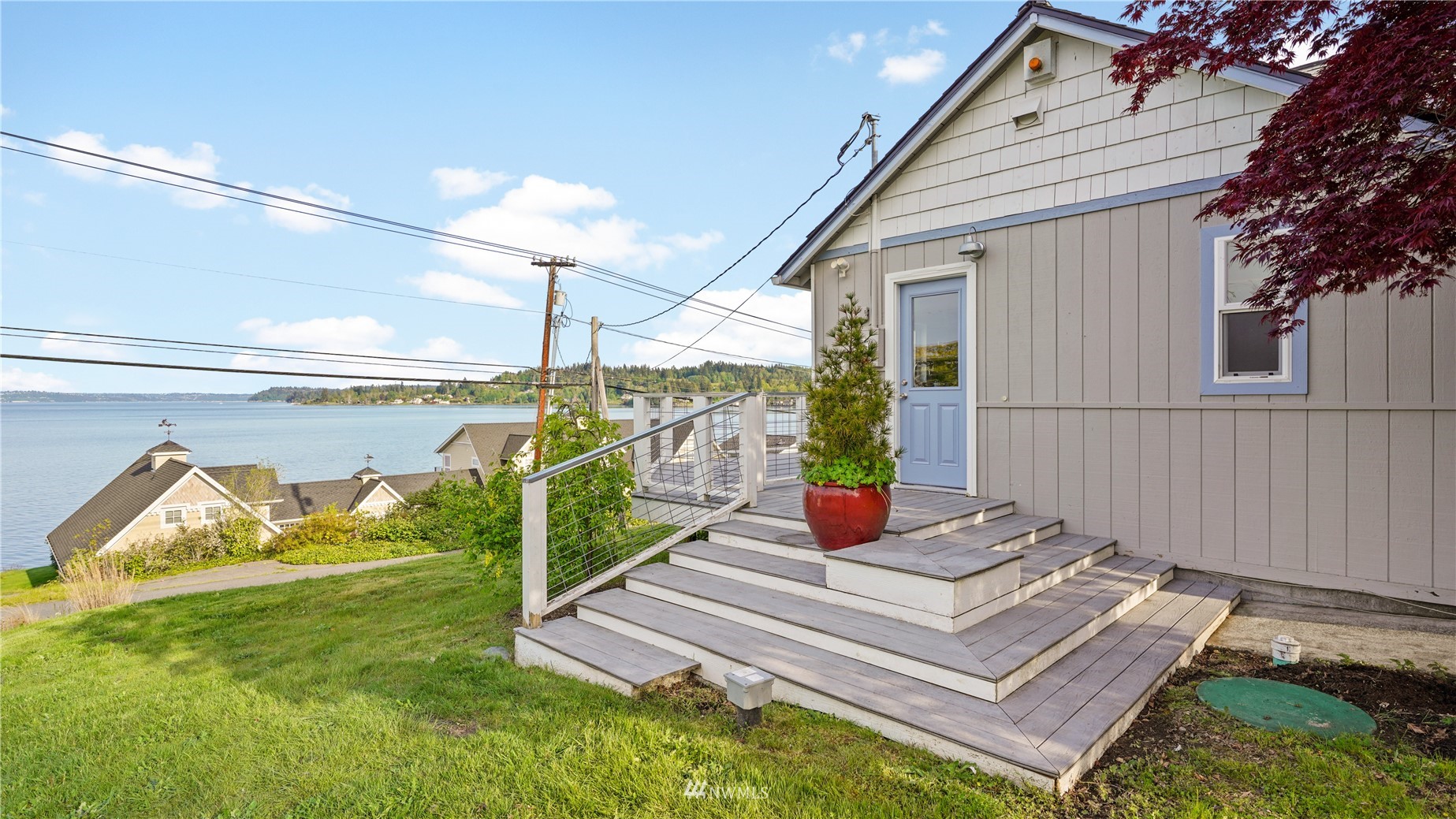 2032 Yukon Harbor Road SE