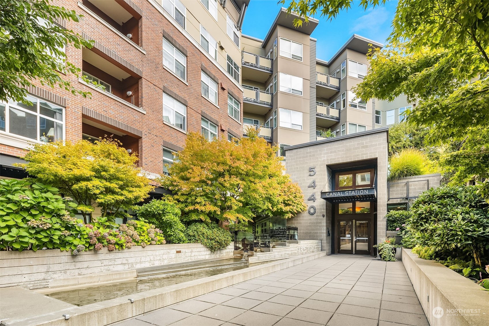 5440 Leary Avenue NW Unit: 204