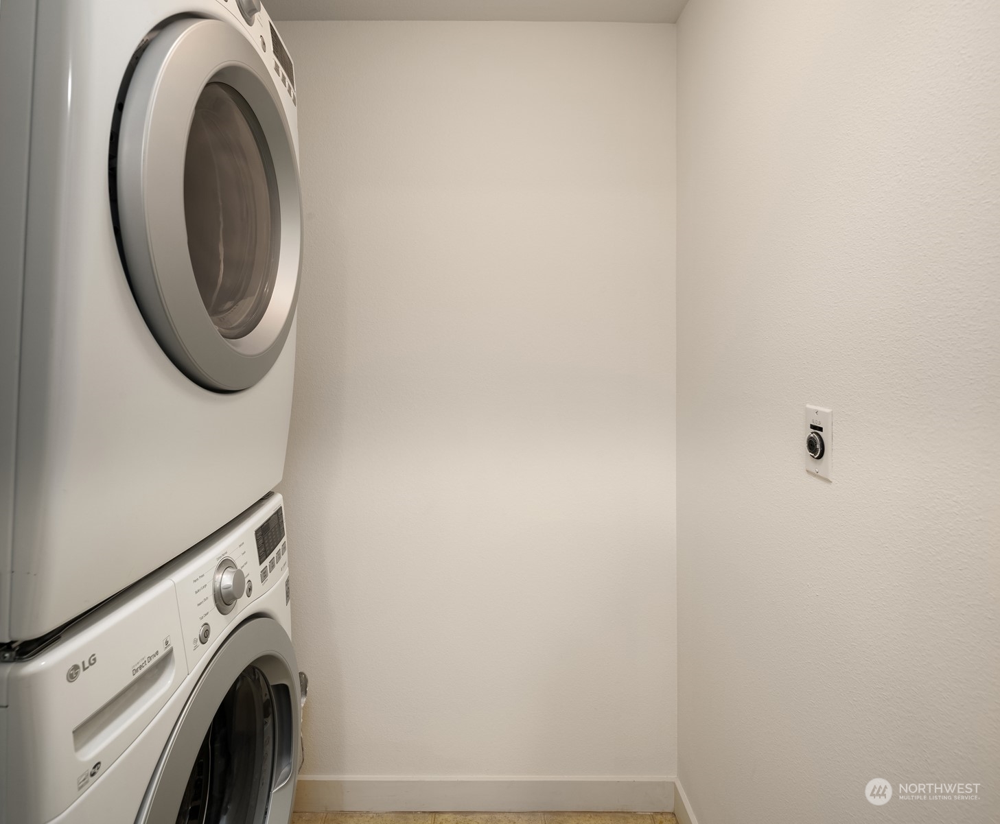 5440 Leary Avenue NW Unit: 204