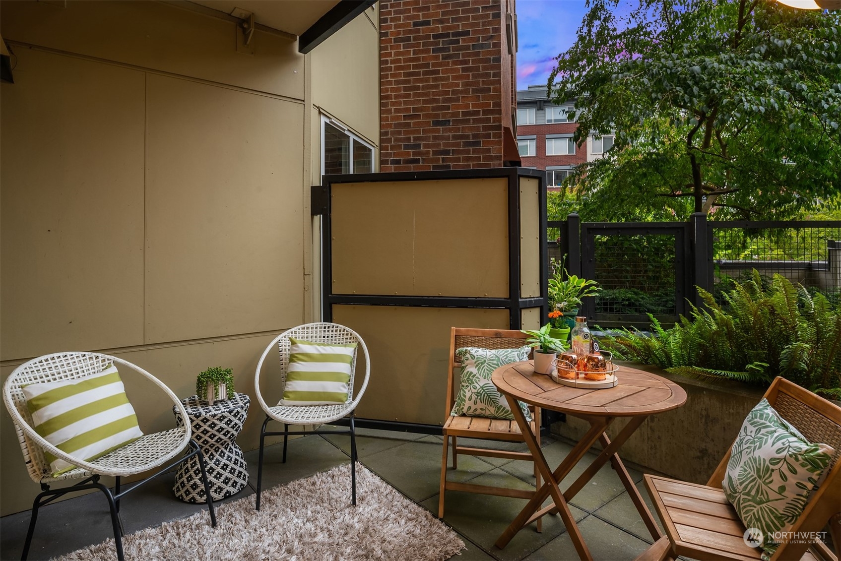 5440 Leary Avenue NW Unit: 204