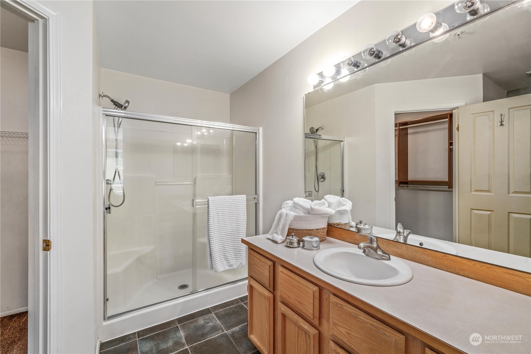 6615 S 239th Place Unit: R109