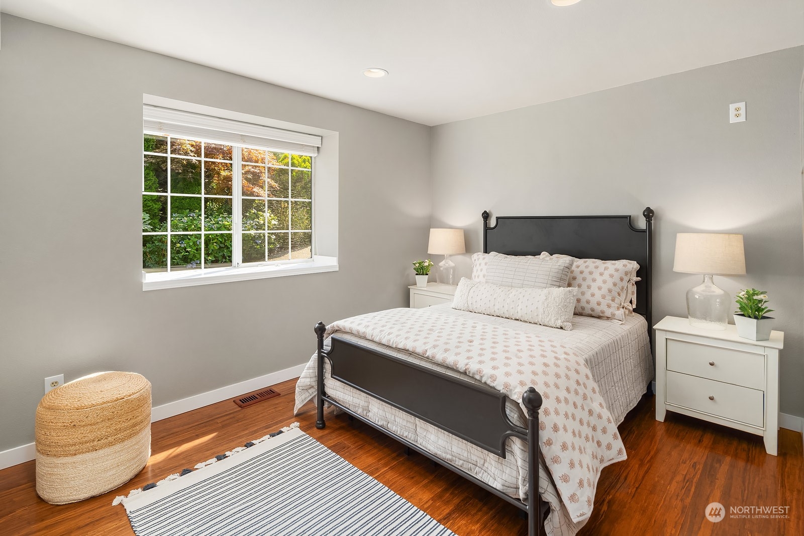 12438 107th Pl NE