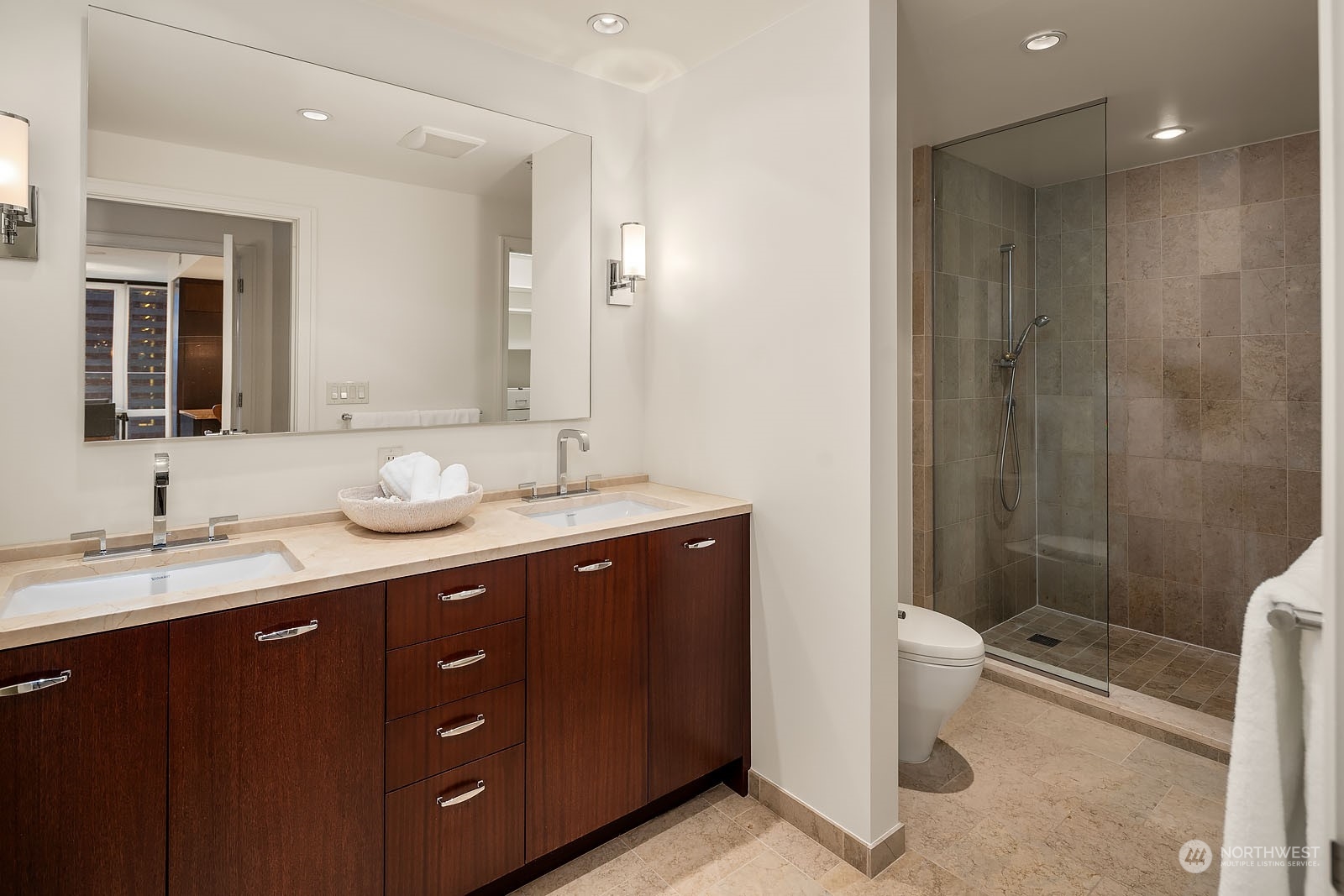 500 106th Avenue NE #2705