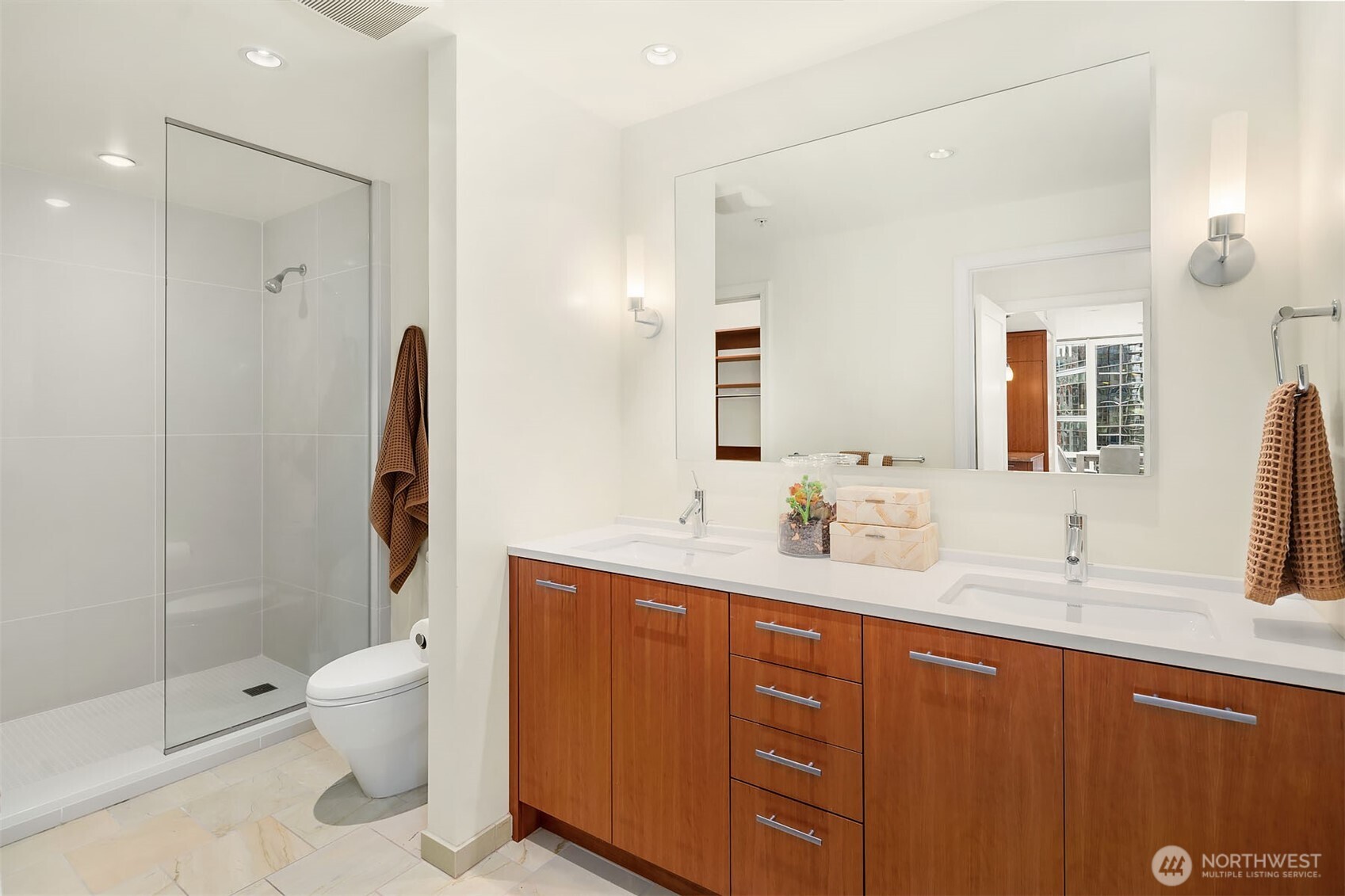 10700 NE 4th Street Unit: 1312