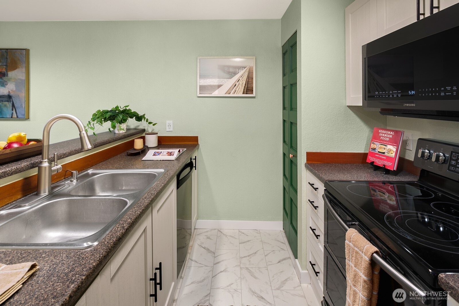 19230 Forest Park Drive NE Unit: D115