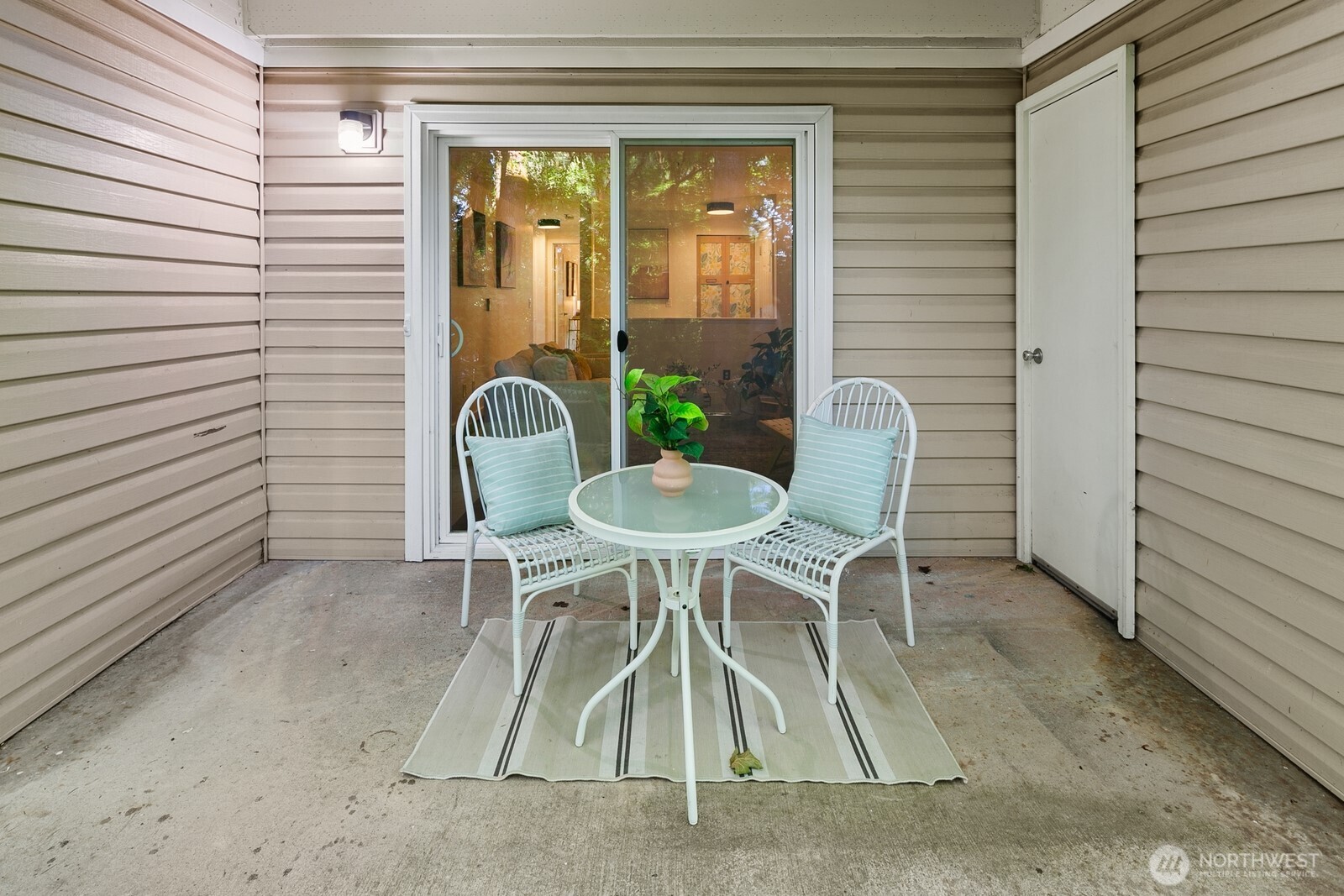 19230 Forest Park Drive NE Unit: D115