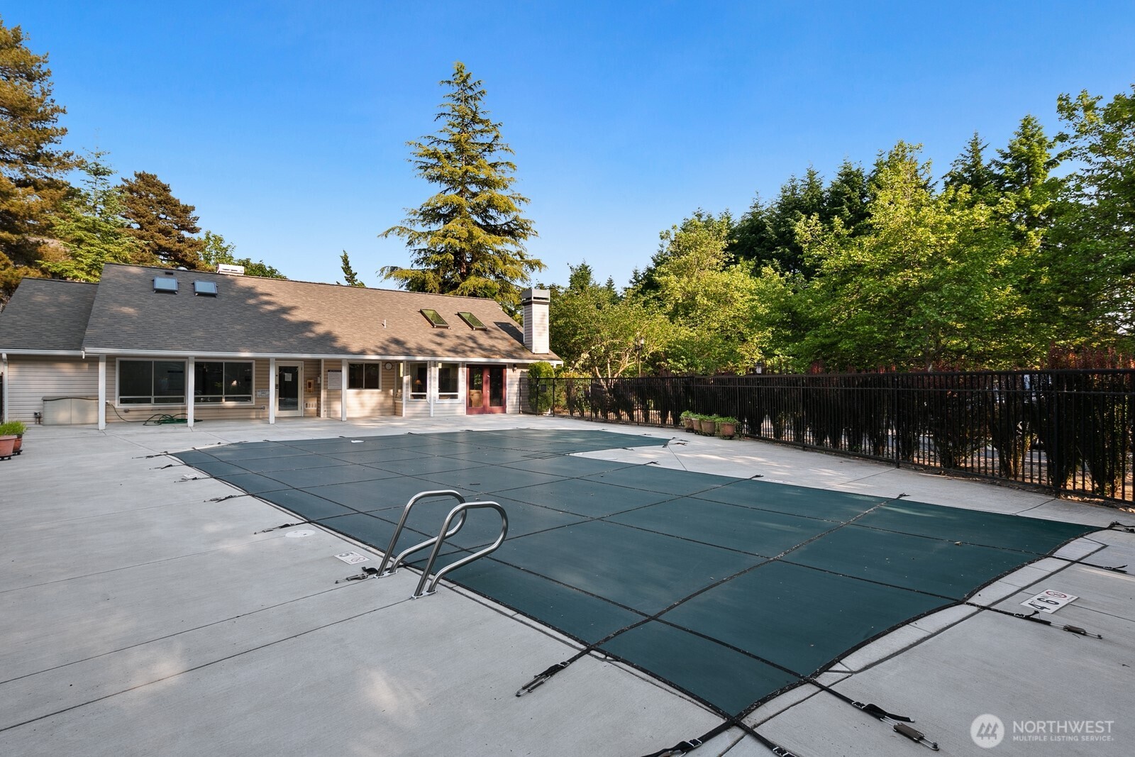 19230 Forest Park Drive NE Unit: D115