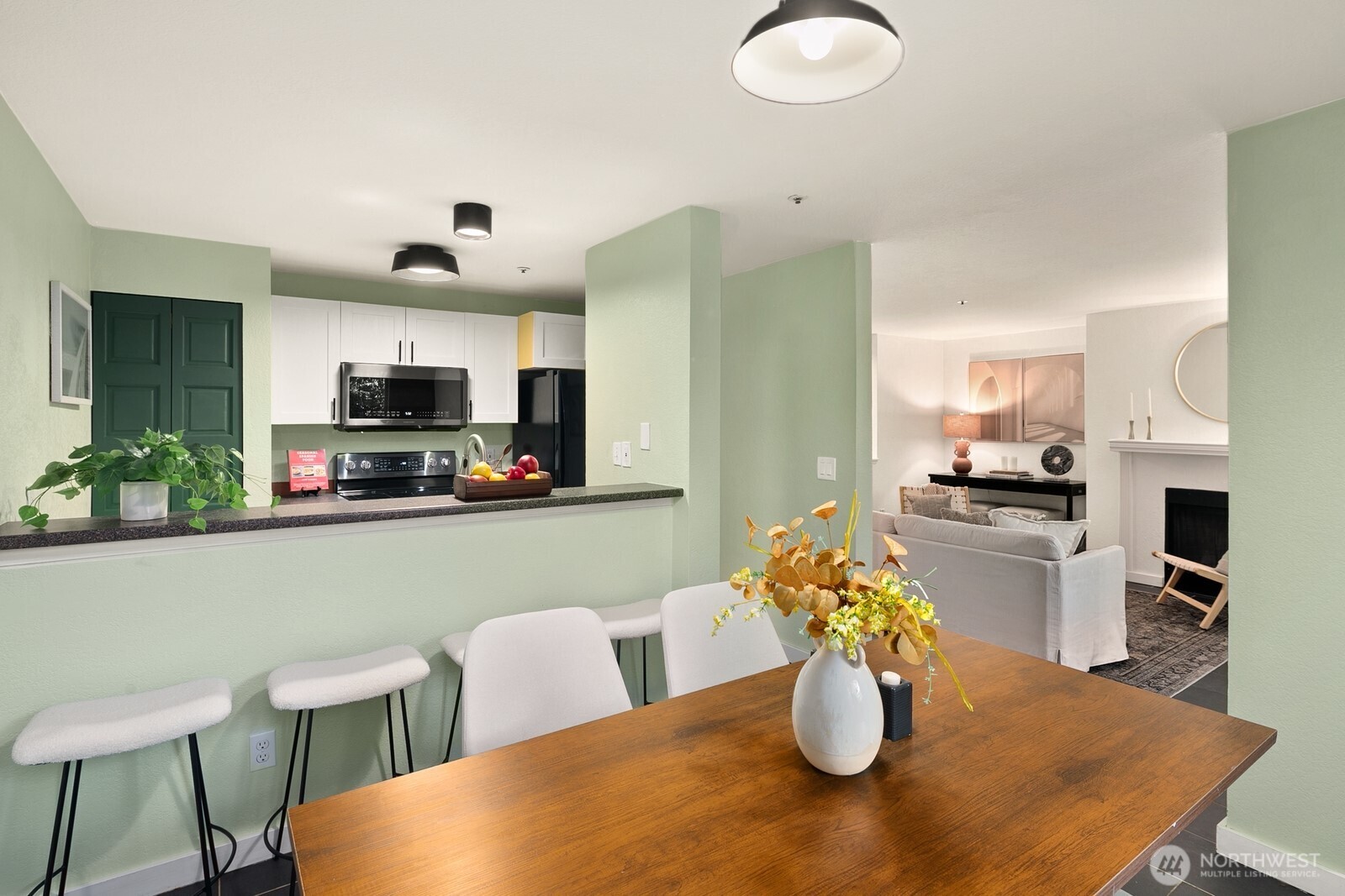 19230 Forest Park Drive NE Unit: D115