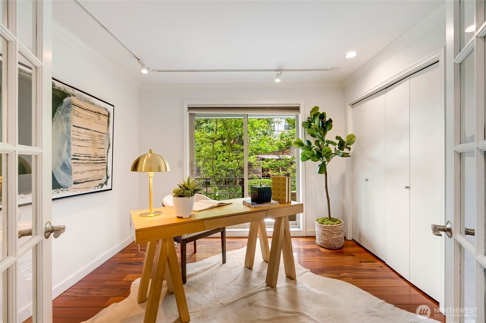201 E Boston Street Unit: 2100