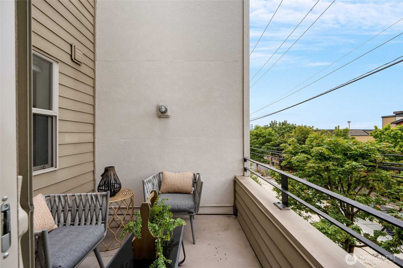 201 E Boston Street Unit: 2100