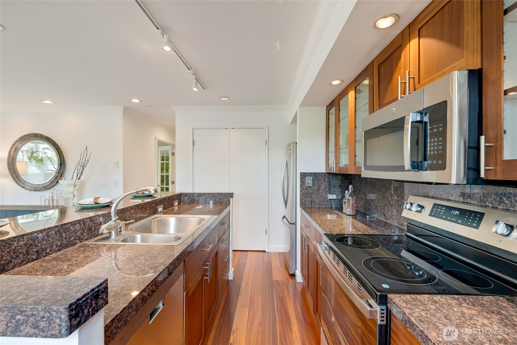 201 E Boston Street Unit: 2100
