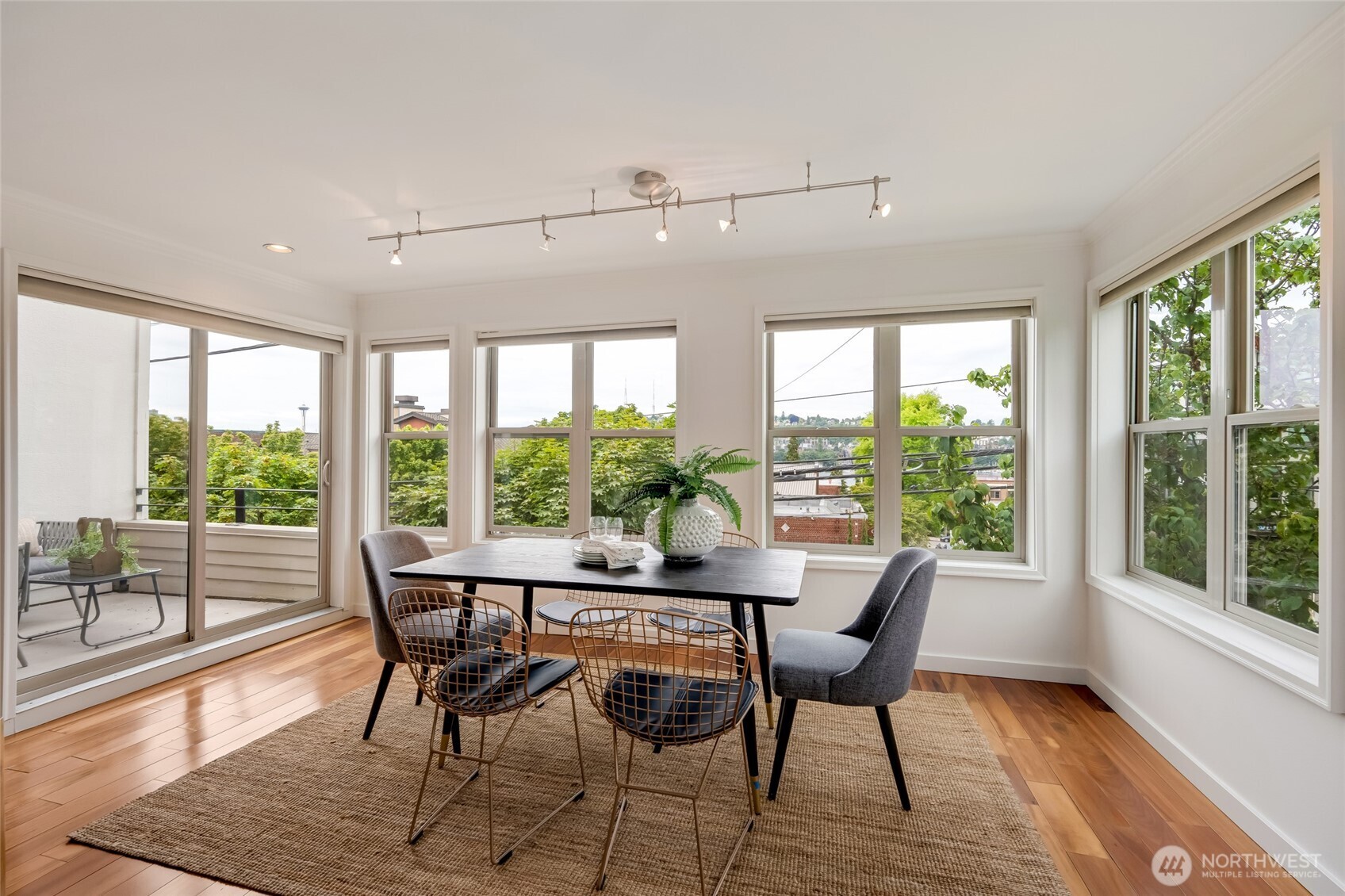 201 E Boston Street Unit: 2100