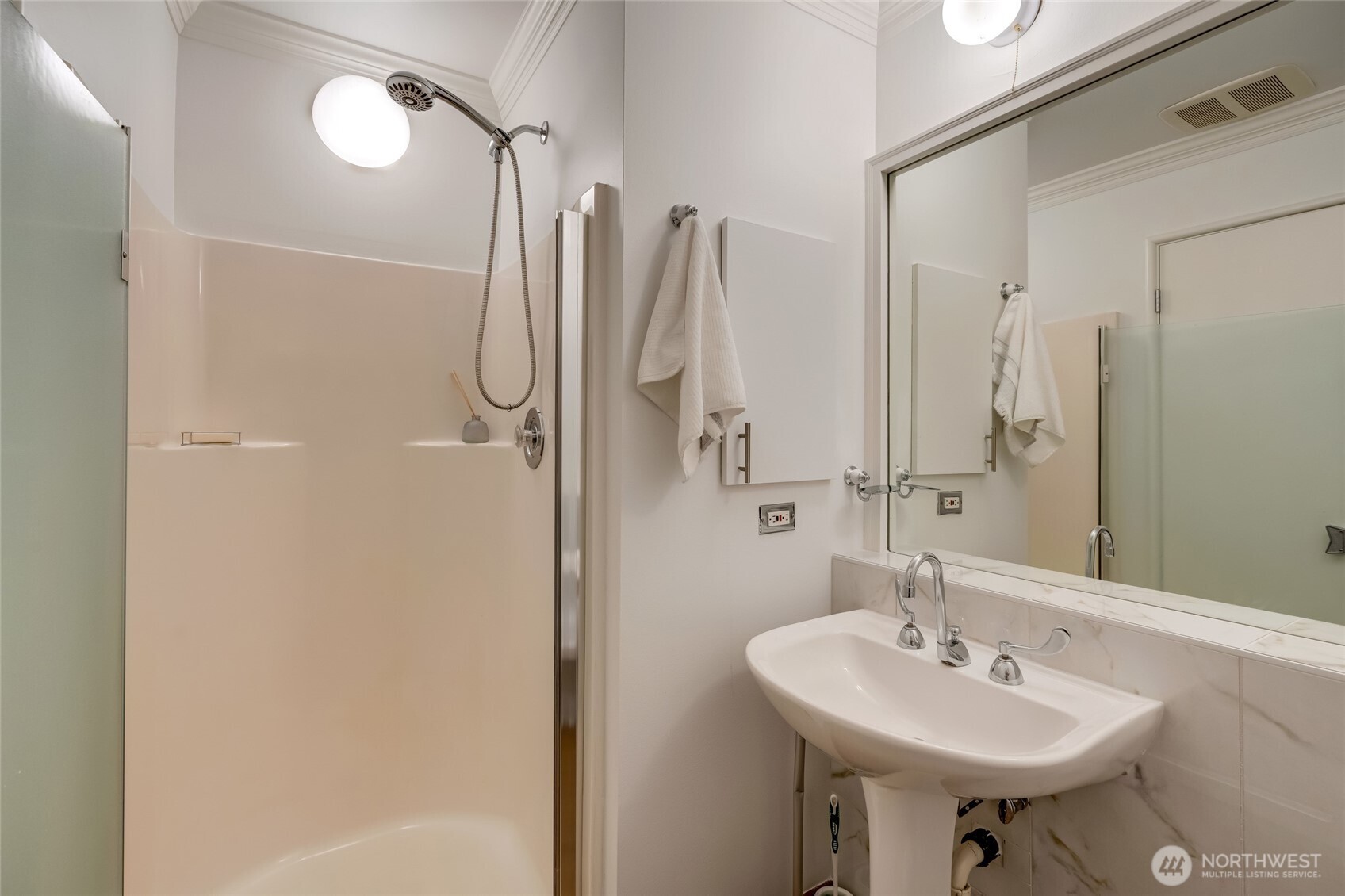 201 E Boston Street Unit: 2100
