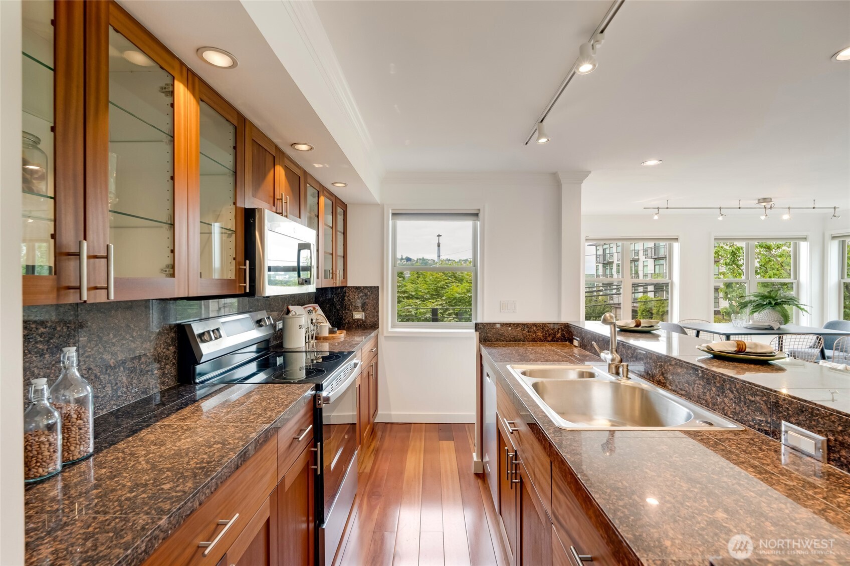 201 E Boston Street Unit: 2100