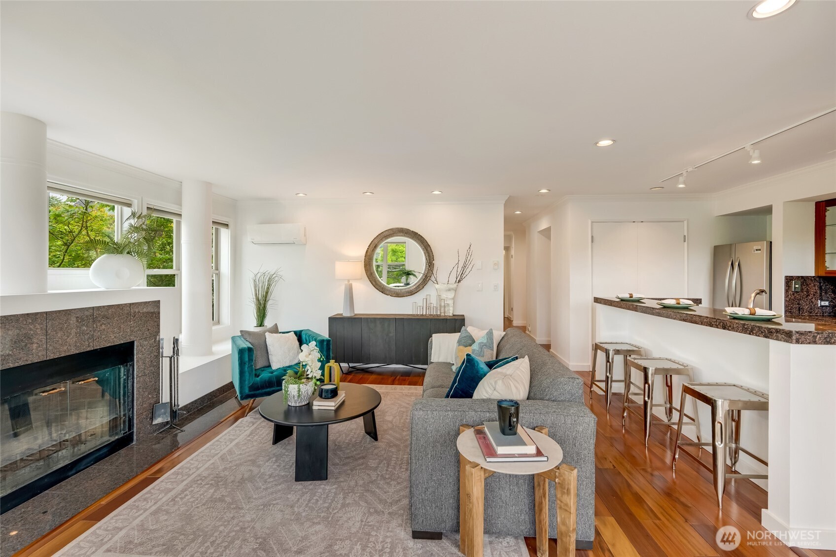 201 E Boston Street Unit: 2100