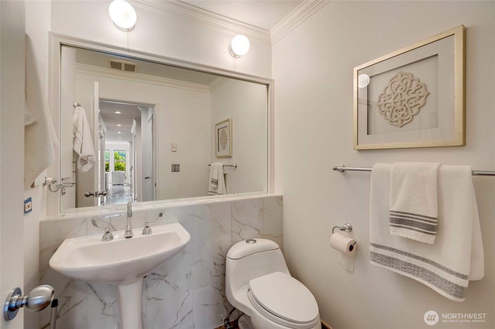 201 E Boston Street Unit: 2100