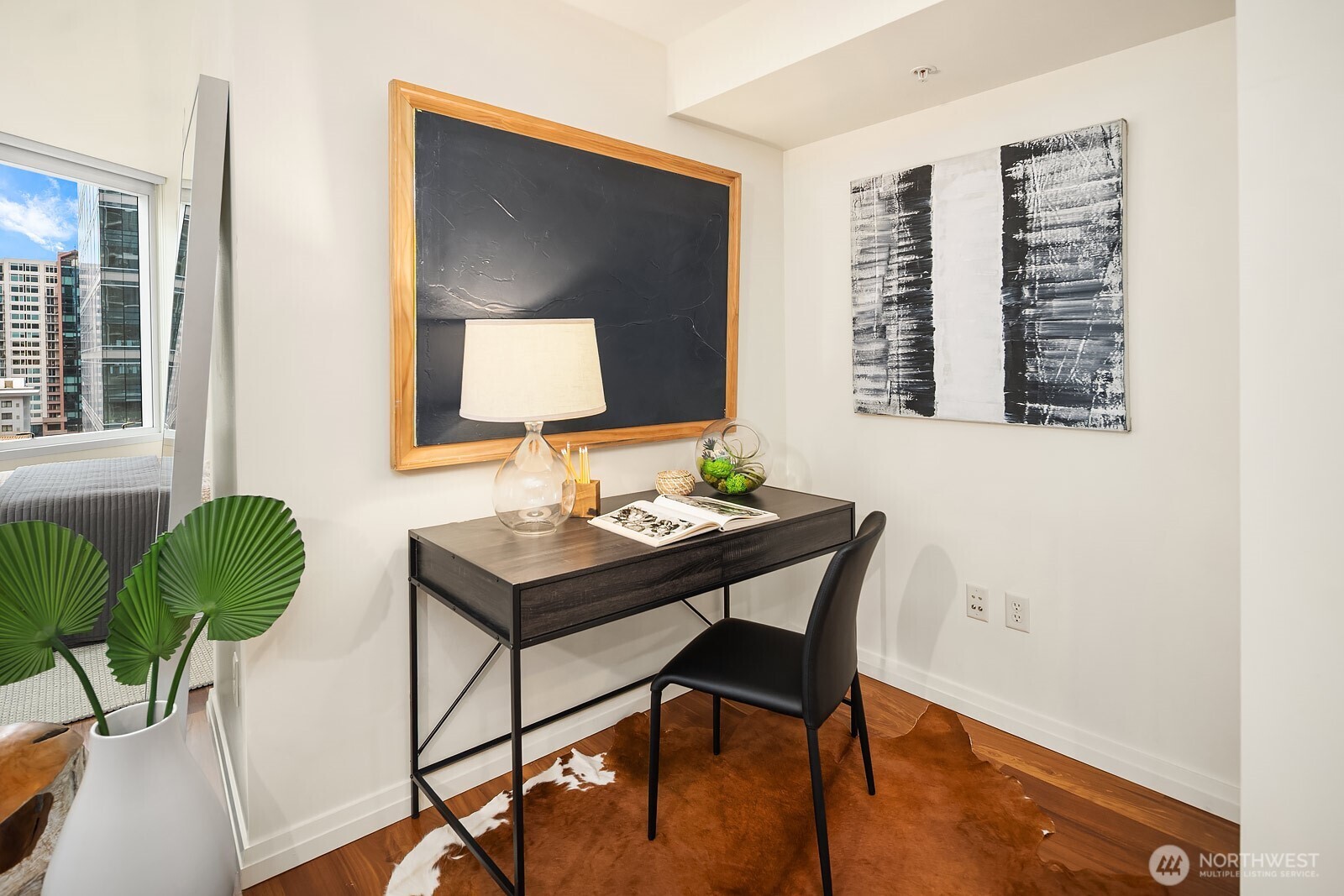500 106th Avenue NE Unit: 1009