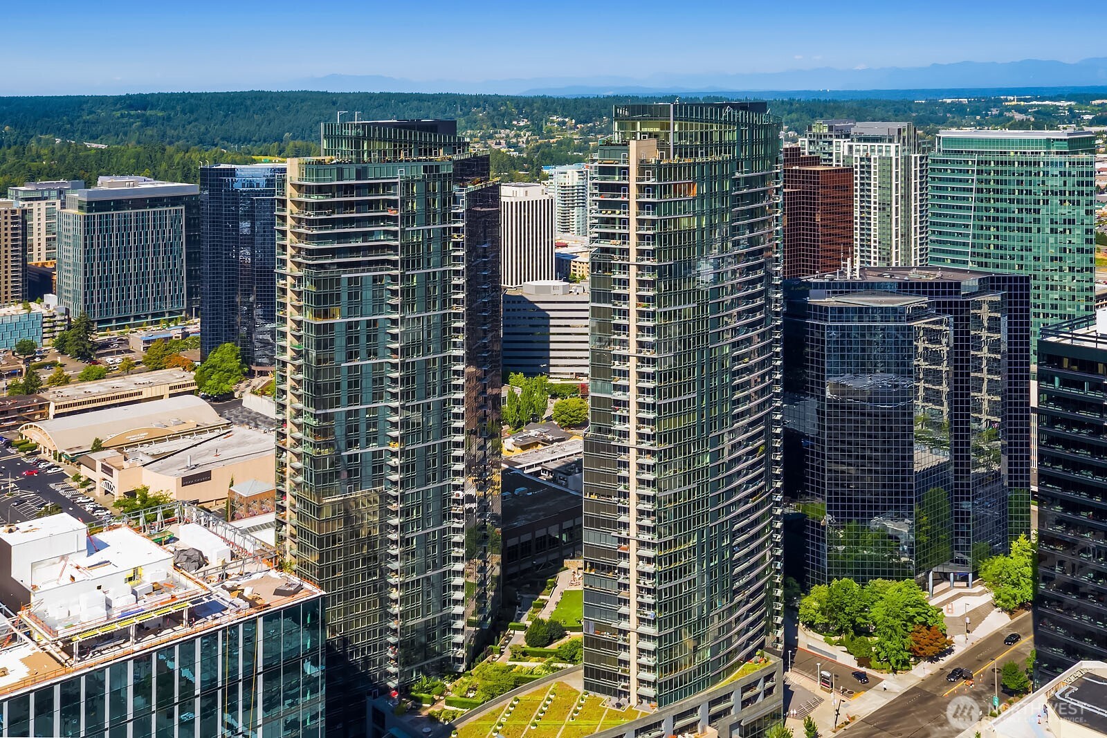 500 106th Avenue NE Unit: 1009