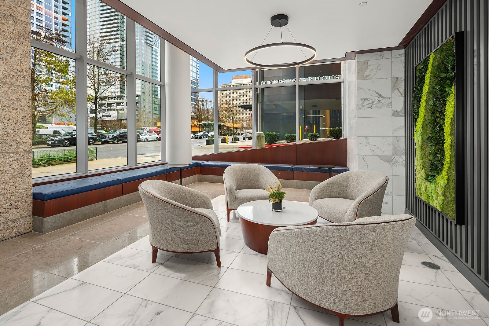500 106th Avenue NE Unit: 1009
