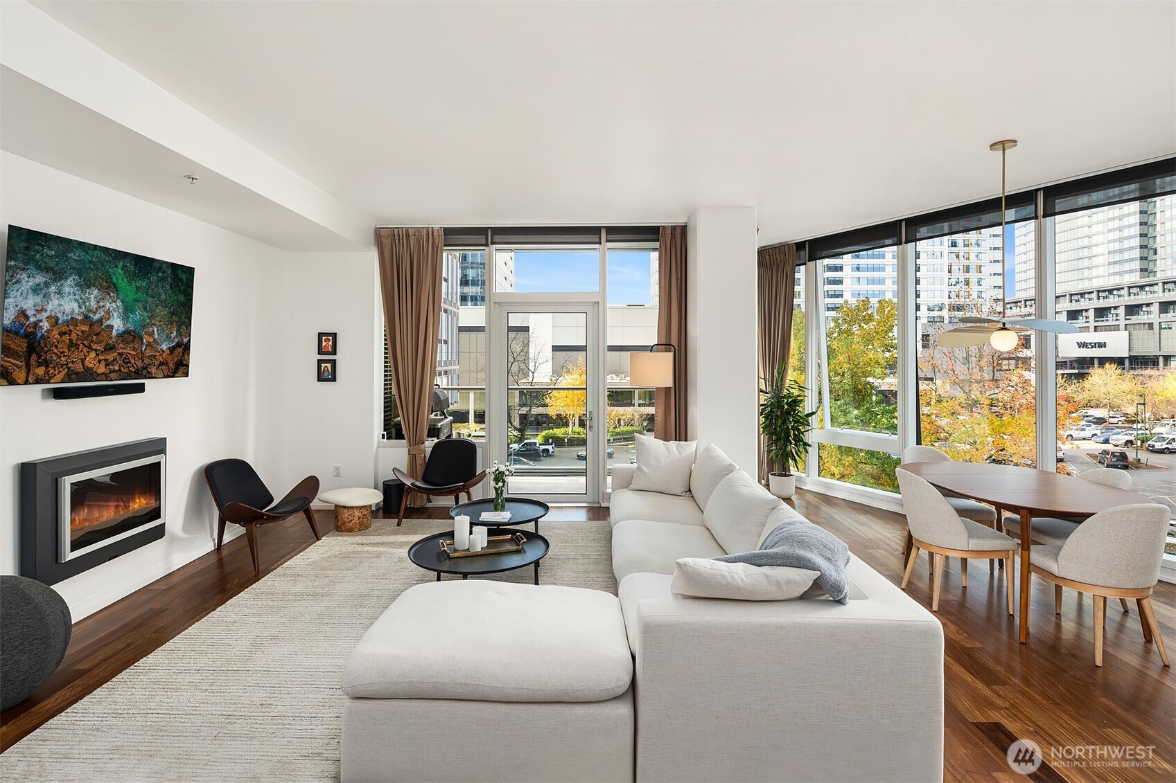 500 106th Avenue NE Unit: 501