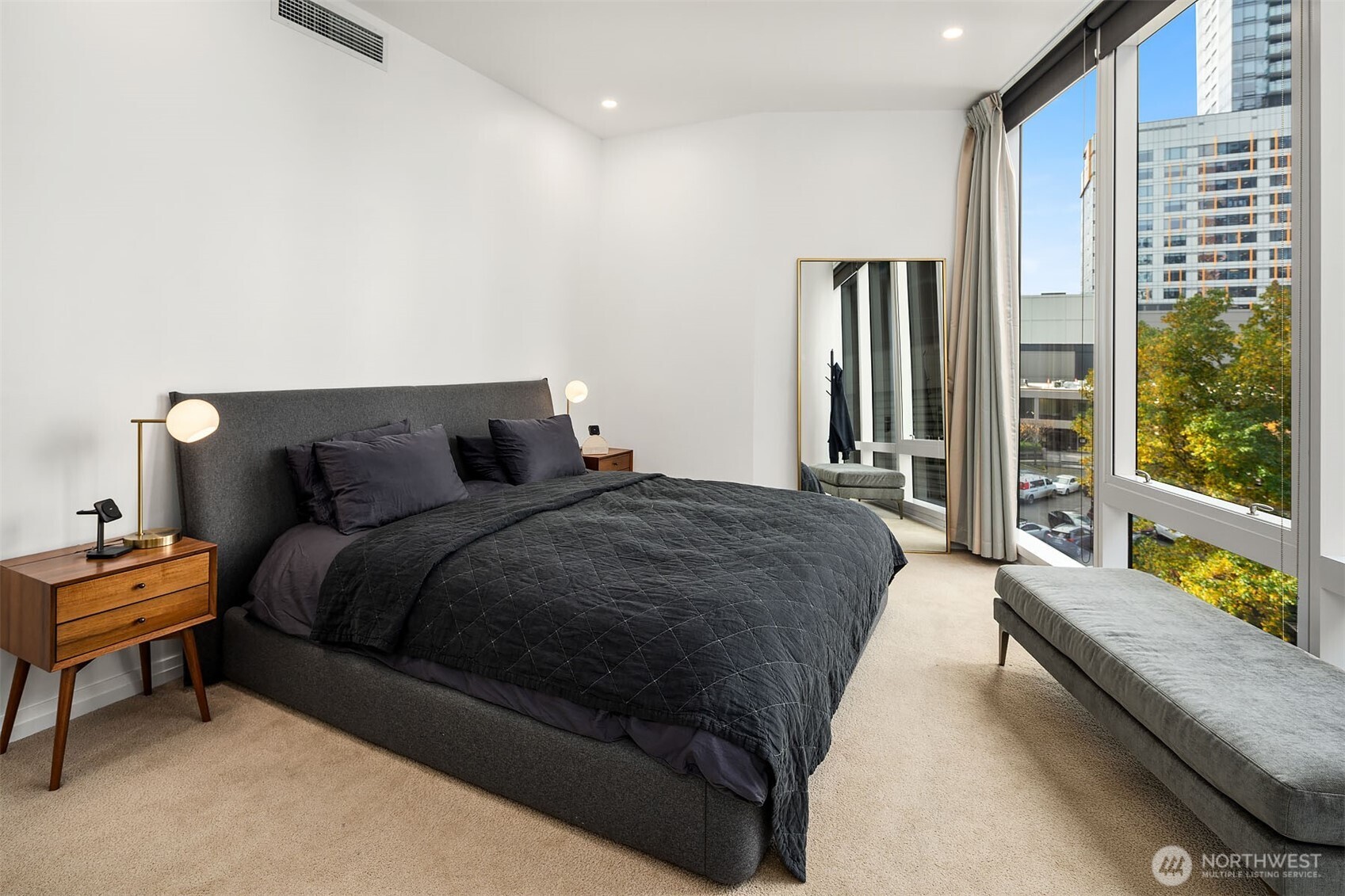 500 106th Avenue NE Unit: 501