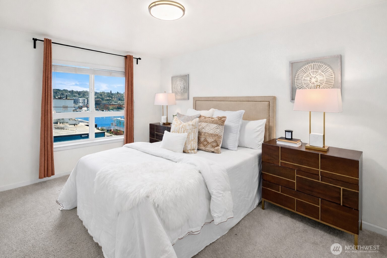 1504 Aurora Avenue N Unit: 311