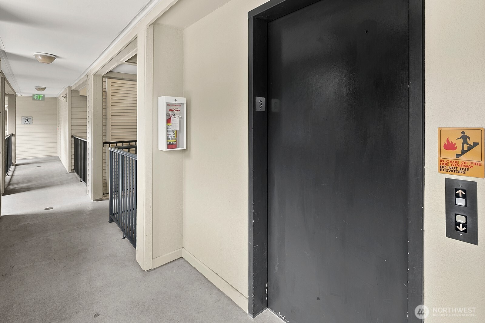 1504 Aurora Avenue N Unit: 311