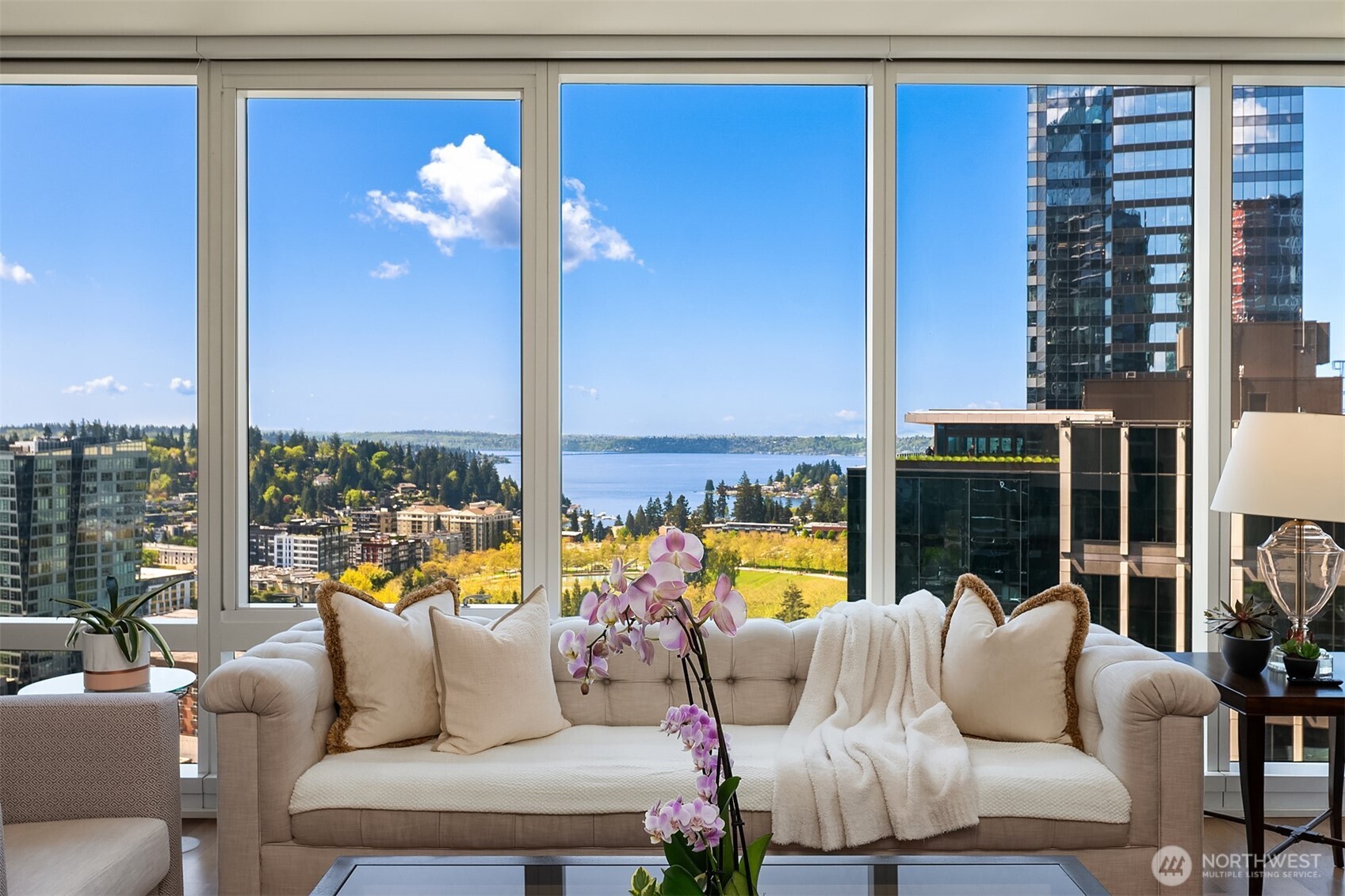 10700 NE 4th Street Unit: 2202