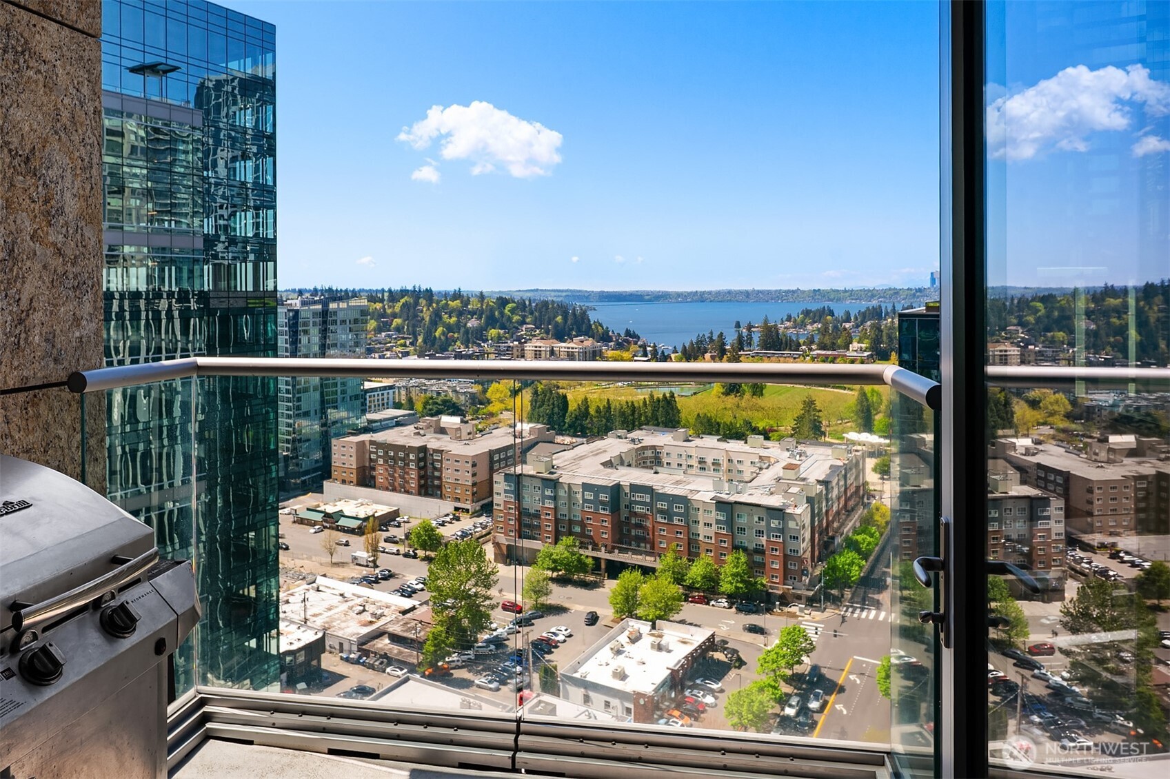 10700 NE 4th Street Unit: 2202