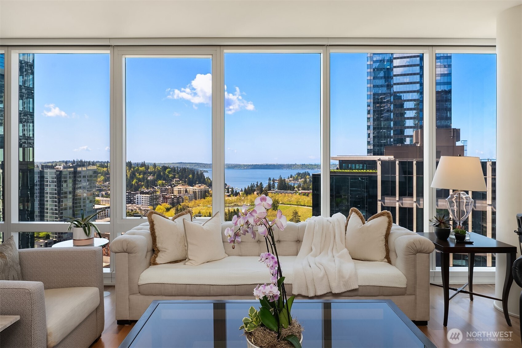 10700 NE 4th Street Unit: 2202