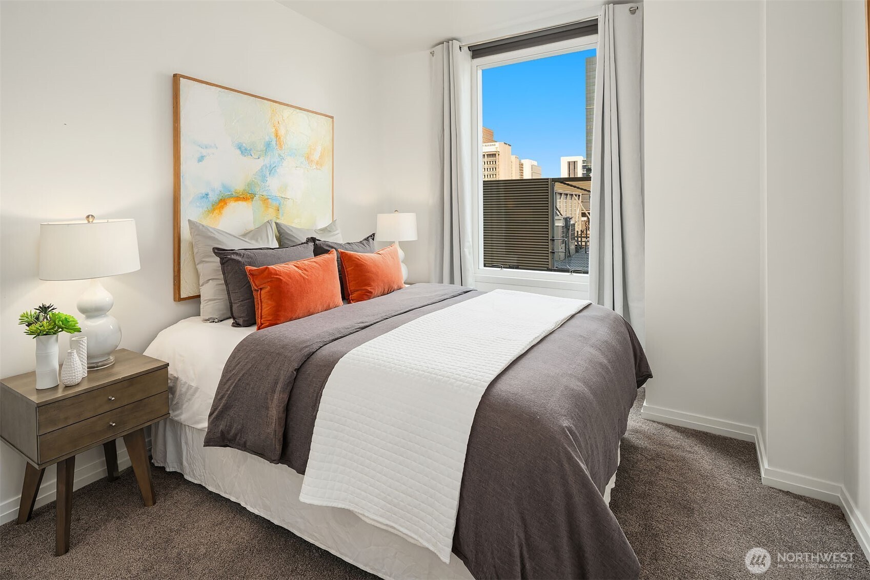 500 106th Avenue NE Unit: 905