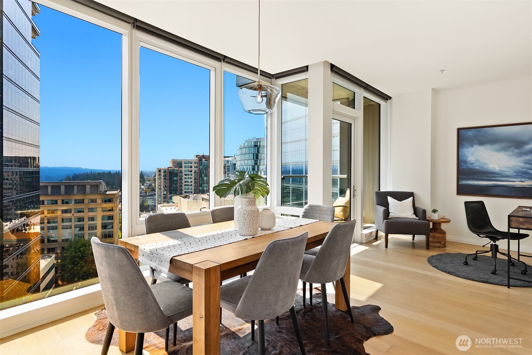 10700 NE 4th Street Unit: 1712