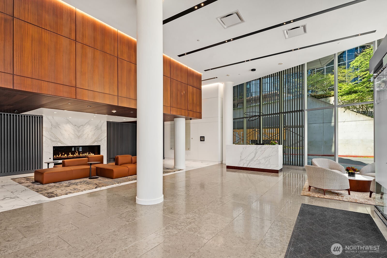 10700 NE 4th Street Unit: 1712