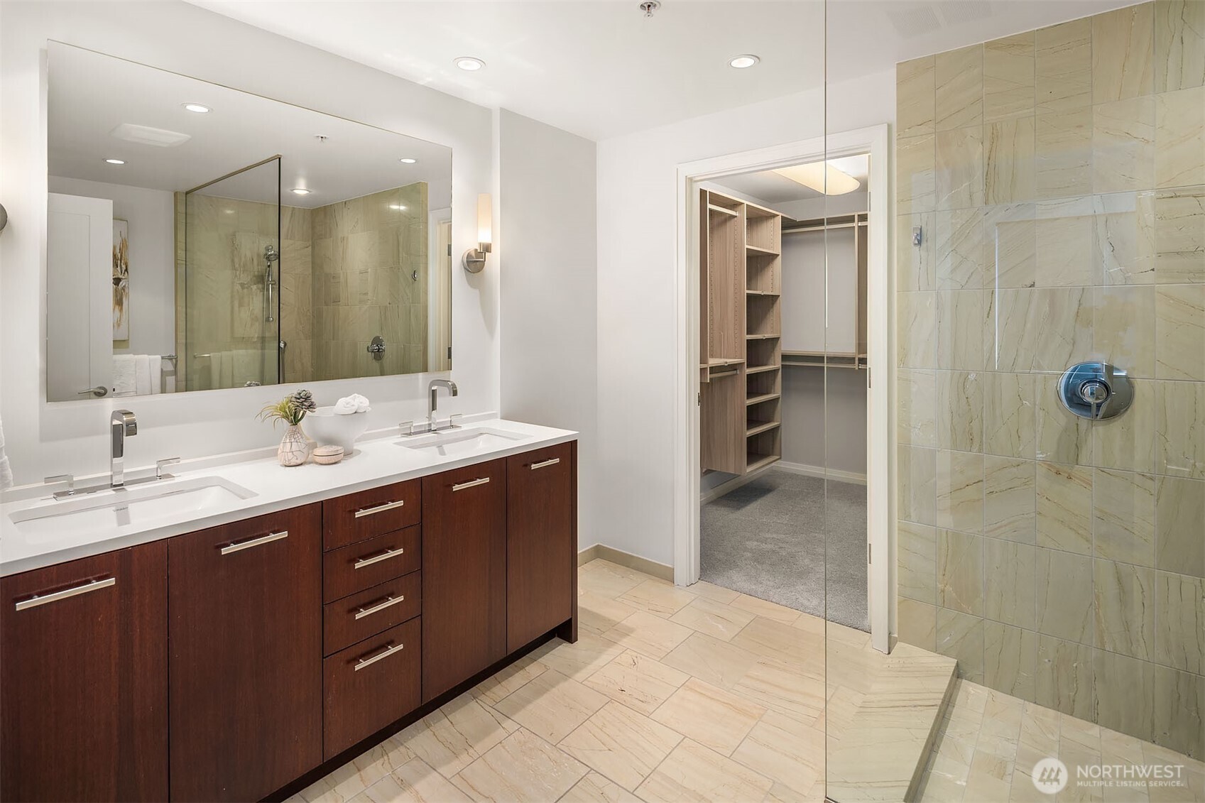 10700 NE 4th Street Unit: 2214