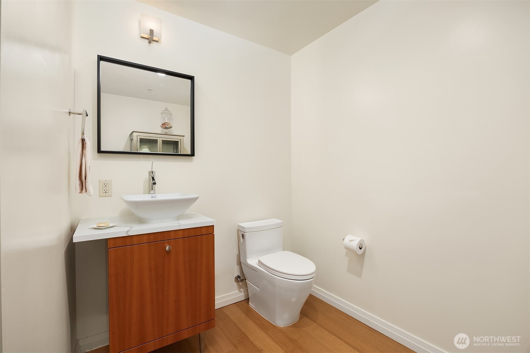 500 106th Avenue NE Unit: 1313