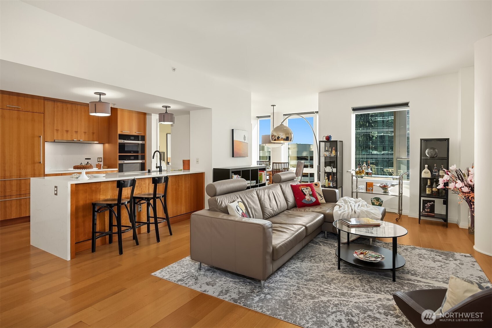 500 106th Avenue NE Unit: 1313