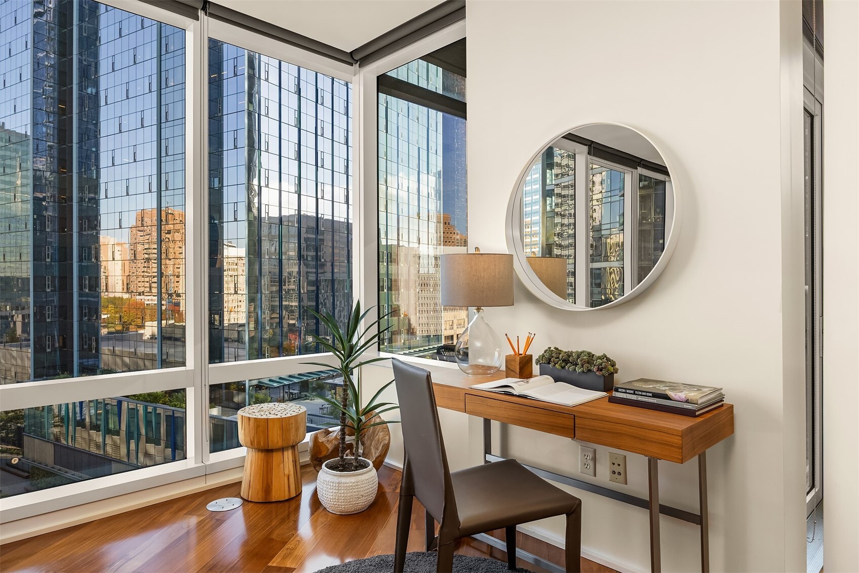 10700 NE 4th Street Unit: 1310